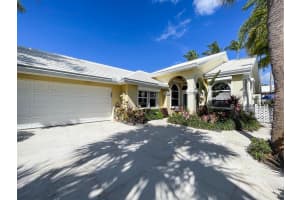 2735 Meadowlark Lane, West Palm Beach, FL 33409 Sold 08/04/25