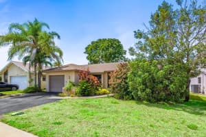 10621 Greenbriar Court, Boca Raton, FL 33498 Sold 08/23/24