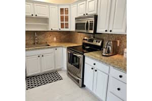 1525 Augusta Circle 111, Delray Beach, FL 33445 Sold 08/22/24