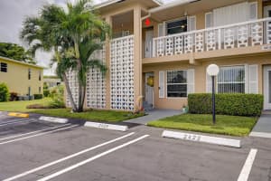 1051 Orange Ter Terrace 201, Delray Beach, FL 33445 Sold 10/11/24