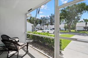 147 Par Drive, Royal Palm Beach, FL 33411 Sold 07/29/24