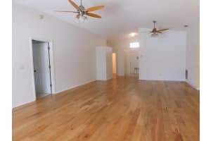 1096 W 13th Square, Vero Beach, FL 32960 Sold 08/15/24