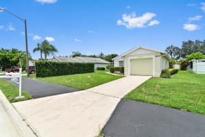1271 Slash Pine Circle, West Palm Beach, FL 33409 Sold 08/16/24