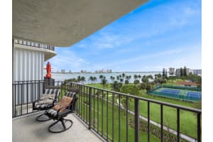 801 Lake Shore Drive 618, Lake Park, FL 33403 Sold 03/28/25