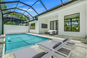 1987 Frosted Turquoise Way, Vero Beach, FL 32963 Sold 08/21/24