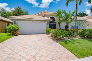 MLS# R10998685, Boynton Beach, Florida 33437