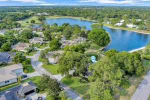 135 Prestwick Circle 135, Vero Beach, FL 32967 Sold 04/01/25