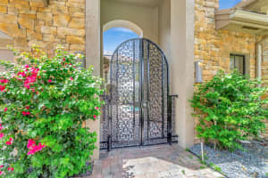 10699 Versailles Boulevard, Wellington, FL 33449 Sold 09/04/24
