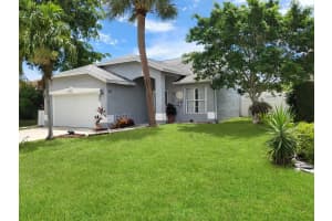 11 Seaford Place, Boynton Beach, FL 33426 Sold 08/21/24