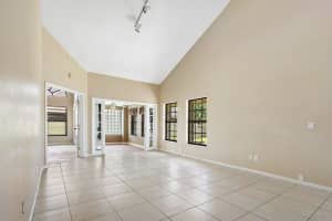 8102 Allspice Drive, Boynton Beach, FL 33472 Sold 12/04/24