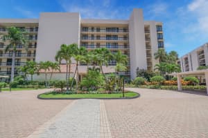 2707 N Ocean Boulevard D-405, Boca Raton, FL 33431 Sold 02/28/25
