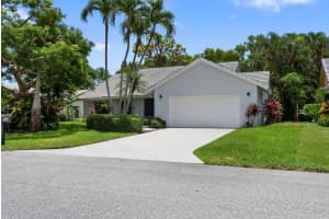 941 Greensward Lane, Delray Beach, FL 33445 Sold 07/12/24