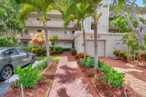 6515 Kensington Lane 205, Delray Beach, FL 33446 Sold 03/04/25