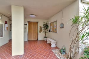 6515 Kensington Lane 205, Delray Beach, FL 33446 Sold 03/04/25