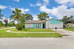 6306 Saxon Boulevard, West Palm Beach, FL 33417 Sold 07/29/24