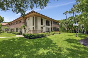 106 Brackenwood Road, Palm Beach Gardens, FL 33418 Sold 11/04/24