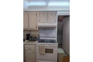 6461 Nw 2nd Avenue 102, Boca Raton