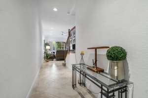 4551 Artesa Way S, Palm Beach Gardens, FL 33418 Sold 11/04/24