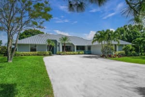 4881 SW Bimini Circle N, Palm City, FL 34990 Sold 09/12/24