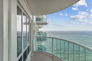 3400 Galt Ocean Drive 2108s, Fort Lauderdale, FL 33308 Sold 09/10/24