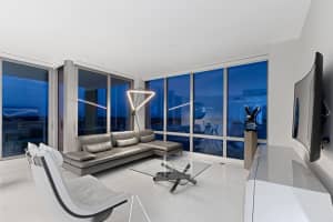1 Water Club Way 1102, North Palm Beach, FL 33408 Sold 09/11/24