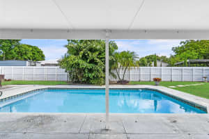 3624 Taconic Drive, West Palm Beach, FL 33406 Sold 02/28/25