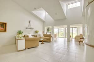 6866 Fountains Circle, Lake Worth, FL 33467 Sold 10/08/24