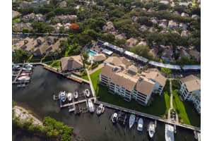 824 Oak Harbour Drive 824, Juno Beach, FL 33408 Sold 07/31/24