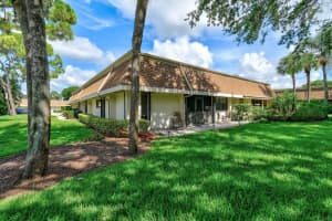 107 Half Moon Circle C, Jupiter, FL 33458 Sold 11/15/24