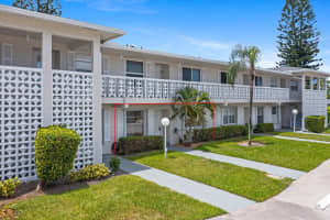 2810 SW 13th Street 102, Delray Beach, FL 33445 Sold 10/28/24
