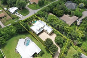 580 Cross Creek Circle, Sebastian, FL 32958 Sold 08/08/24