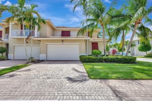 3141 Yorkshire Lane, Palm Beach Gardens, FL 33418 Sold 12/19/24