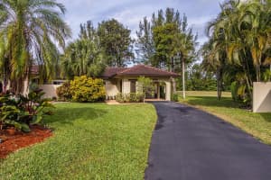 8553 E Casa Del Lago E B, Boca Raton, FL 33433 Sold 02/03/25