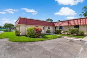 604 Laconia Circle, Lake Worth, FL 33467 Sold 09/13/24