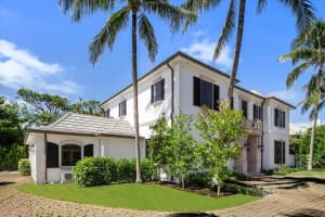 125 Via Vizcaya, Palm Beach, FL 33480 - MLS#R10999998