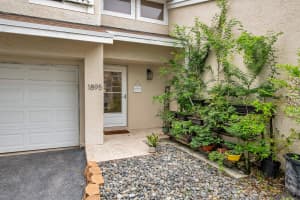 1895 Discovery Way, Deerfield Beach, FL 33442 Sold 08/22/24