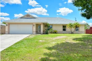 2817 SW Savona Boulevard, Port Saint Lucie, FL 34953 Sold 10/29/24