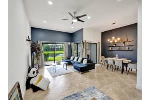 MLS# R11000056, Delray Beach, Florida 33484