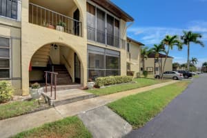 336 Pine Ridge Circle D-1, Greenacres, FL 33463 Sold 11/22/24