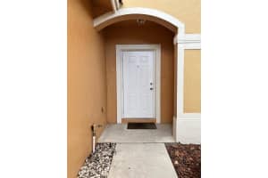 570 Saint Tropez Lane, Margate, FL 33068 Sold 07/29/24