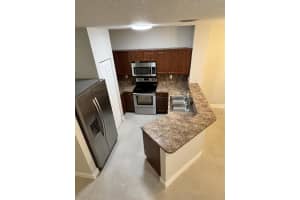 570 Saint Tropez Lane, Margate, FL 33068 Sold 07/29/24