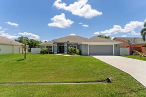 137 NW Hibiscus Street, Port Saint Lucie, FL 34983 Sold 11/08/24