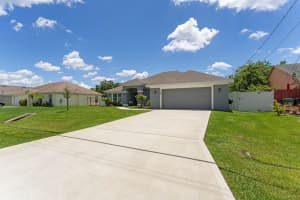 137 NW Hibiscus Street, Port Saint Lucie, FL 34983 Sold 11/08/24