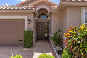 6738 Sherbrook Drive, Boynton Beach, FL 33437 Sold 01/30/25