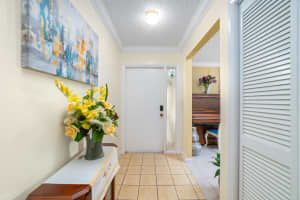2532 Westchester Drive, Riviera Beach, FL 33407 Sold 08/15/24