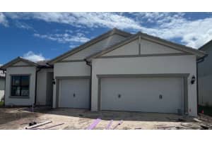 853 SE Courances Drive 304, Port Saint Lucie, FL 34984 Sold 10/25/24