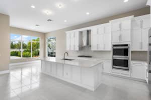 9108 Coral Isles Circle 3, Palm Beach Gardens, FL 33412 Sold 11/19/24