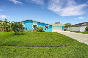 2366 SE Corsica Road, Port Saint Lucie, FL 34952 Sold 09/27/24