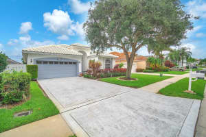 7627 Thornlee Drive, Lake Worth, FL 33467 Sold 10/01/24