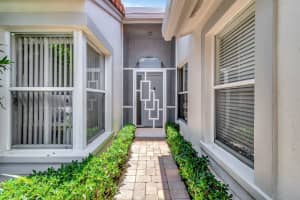 MLS# R11000262, Boynton Beach, Florida 33437